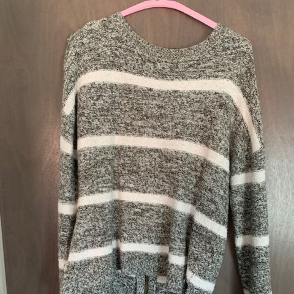 Hinge Green Striped Sweater, Size S